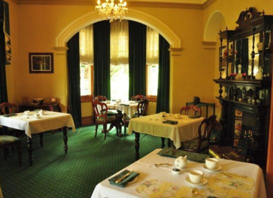 Bed and Breakfast Ormiston House Strahan Exterior foto